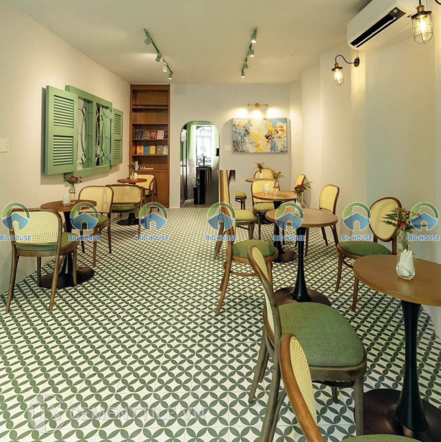 Các nhà hàng, quán cafe cũng sử dụng các mẫu gạch bông để tạo điểm nhấn cho không gian